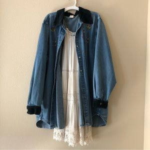 Urban Outfitters Kimchi Blue Tassel Lace Swing Dress in Ivory, Size Small